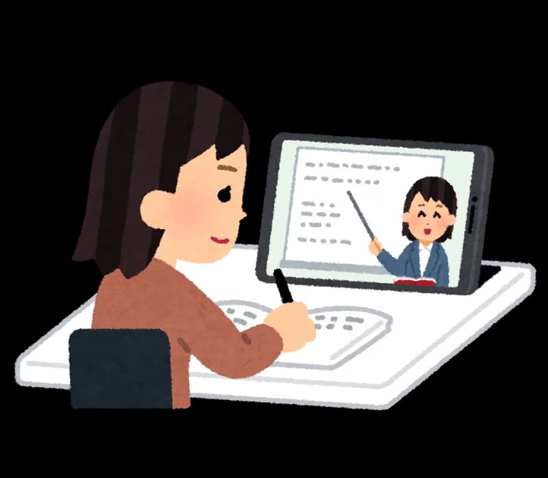 自宅の机で、画面越しに講師とつないでオンライン授業を受けている女子生徒のイラスト。